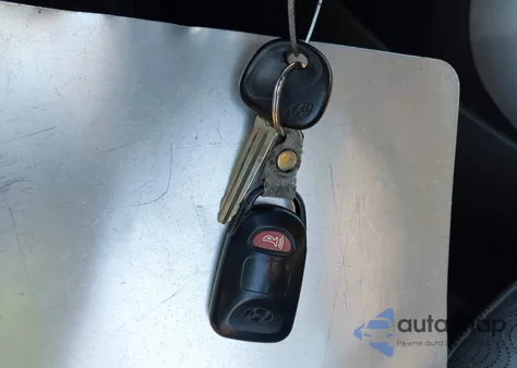 2013 Hyundai Elantra Limited из США, поврежденный, VIN KMHDH4AE1DU661879